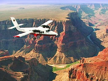 Scenic Airplane flight to the Grand Canyon